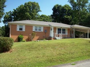 710 Hickory St, Centerville, TN 37033