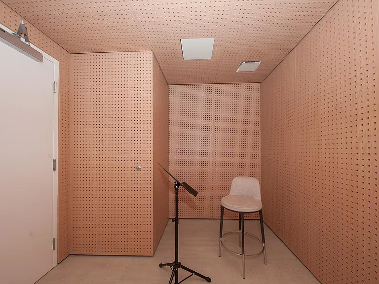 5058 Joyce St #2409 — Photo 32