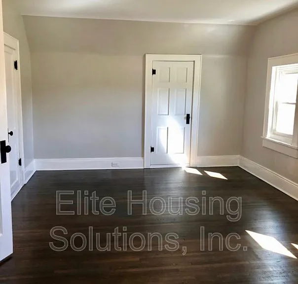 4672 W Lee Hwy — Photo 18