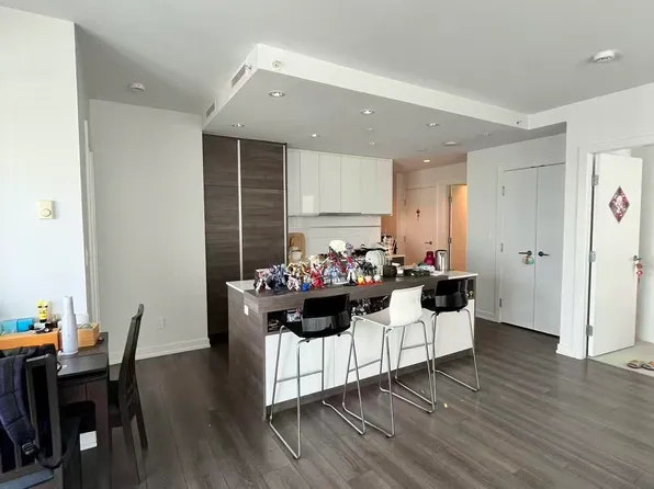 4688 Kingsway, Burnaby, BC