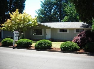 1575 S 5th St, Cottage Grove, OR 97424