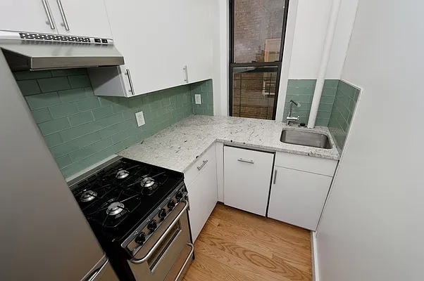 Rented by Aether Property Group | media 21