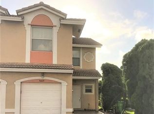 5449 NW 90th Ave, Sunrise, FL 33351