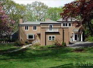 55 Chadwick Rd, White Plains, NY 10604