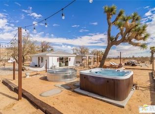 1616 Sunset Mesa Rd, Landers, CA 92285