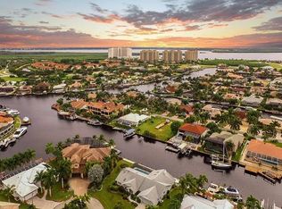 1517 SW 56th Ter, Cape Coral, FL 33914