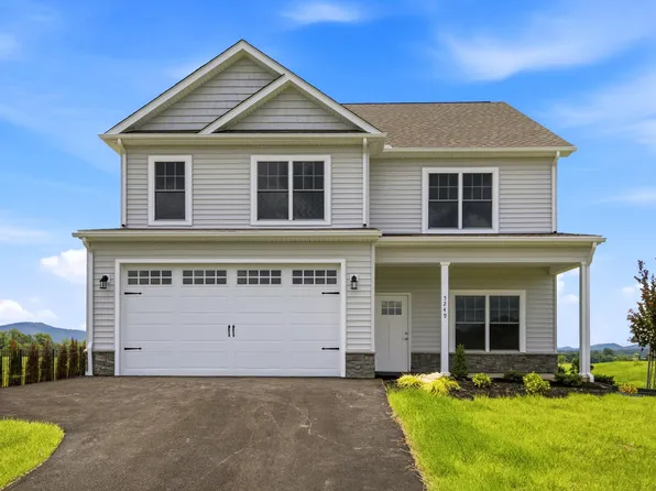 5249 Country Meadow Dr, Dublin, VA 24084
