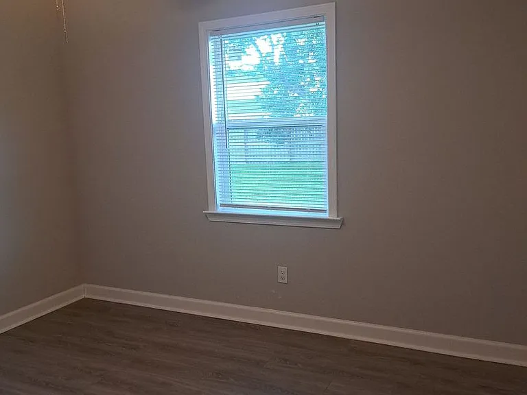 5921 Howard Rd — Photo 19