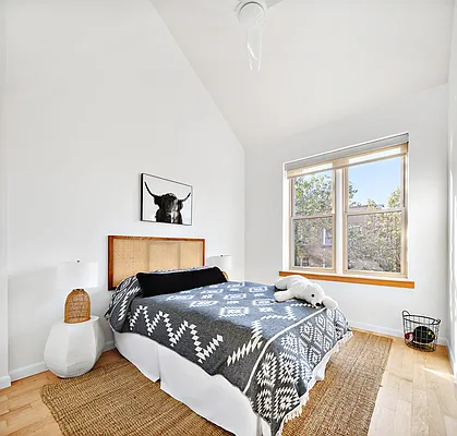 Sold by Compass | media 8