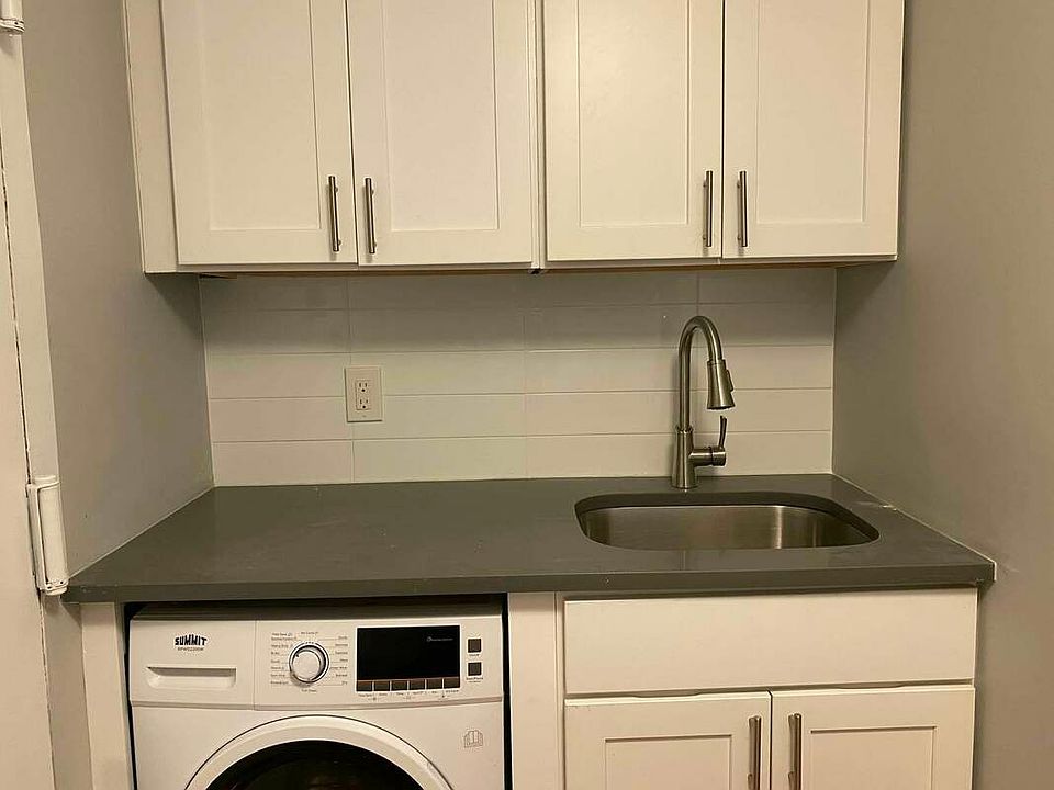1st image of 1571 Lex Ave #4