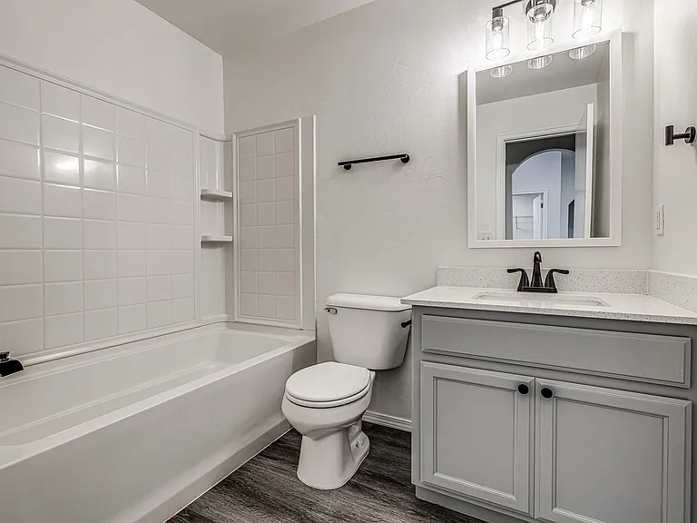 18304 Tambor Dr — Photo 23