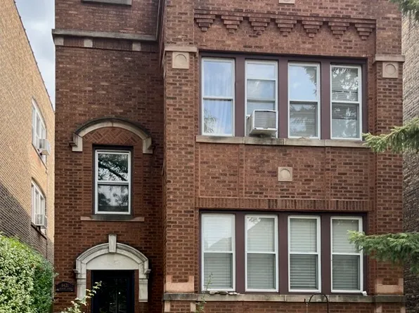 6421 N Claremont Ave, Chicago, IL 60645