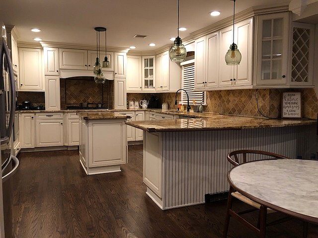 1st image of 165 Floral Ave