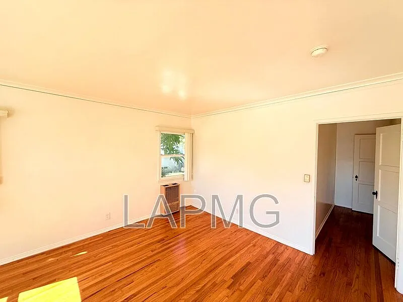1 bed, 1.0 bath, $1,550 — Photo 4
