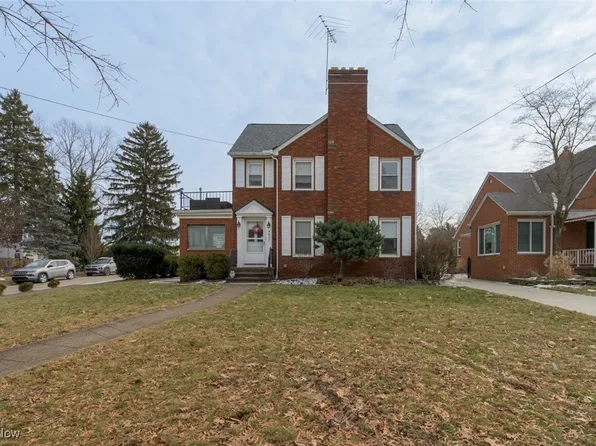 4037 Riveredge Rd, Cleveland, OH 44111
