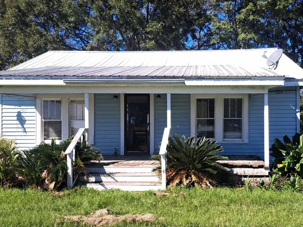 3696 Cleveland Ave, Castleberry, AL 36432