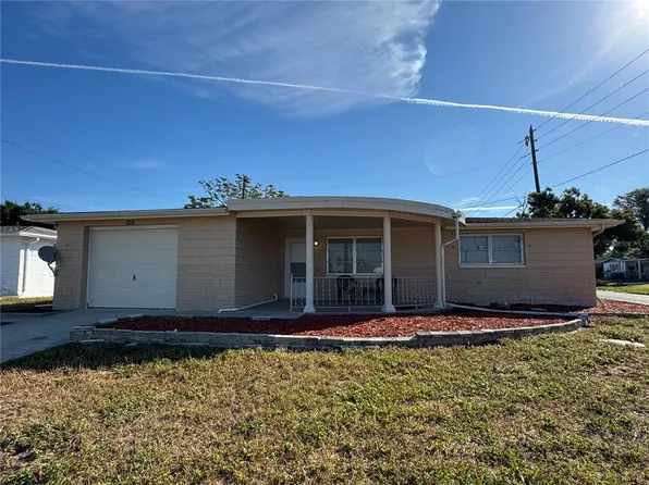 1502 Sentinel St, Holiday, FL 34690