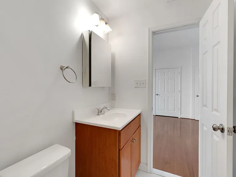 1337 Girard St NW #3 — Photo 18