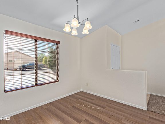 4th image of 6933 S 11TH Drive