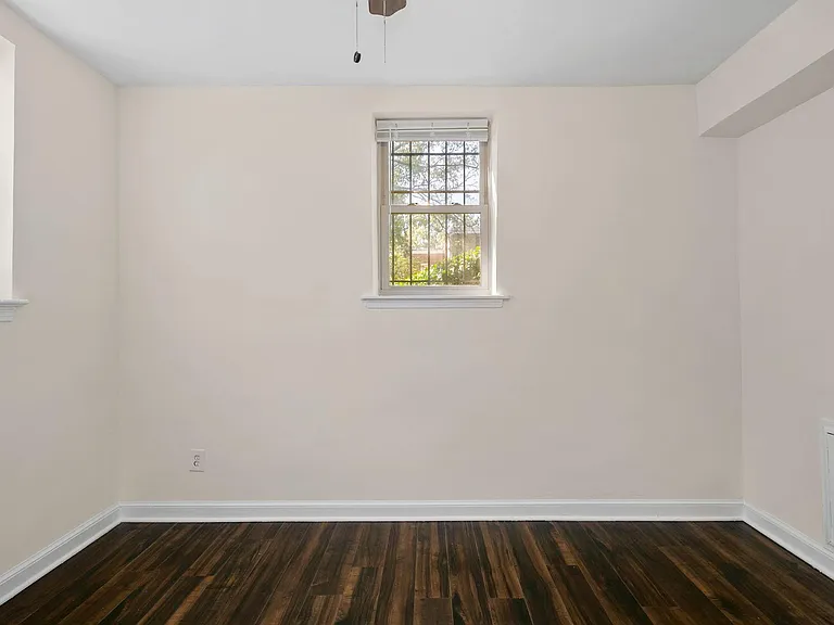 3937 S St SE — Photo 37