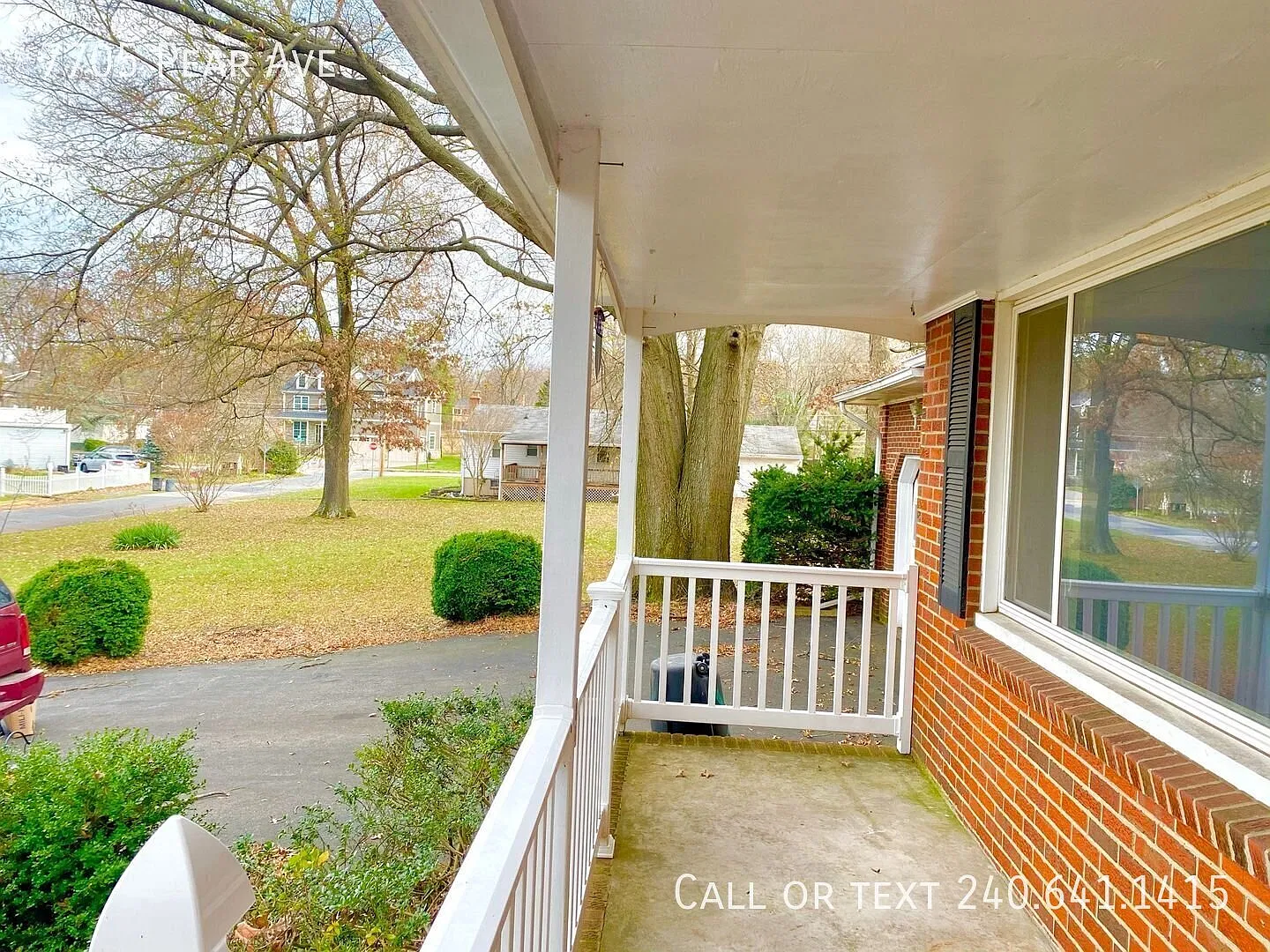 Spacious 3 BR/ 1.5 BA Rancher in Champion Forest! — Photo 4
