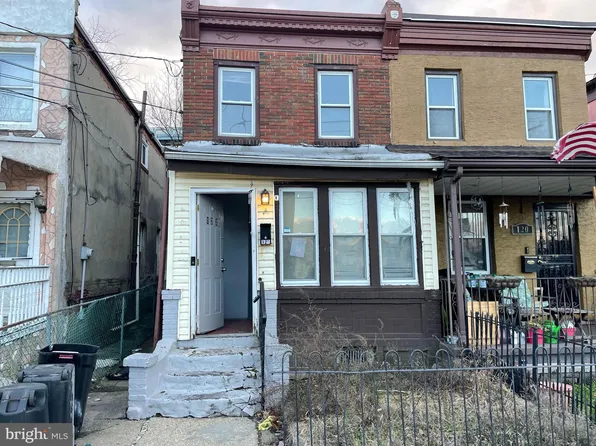 122 Elm St, Camden, NJ 08102