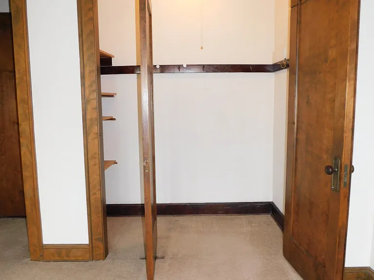 1127 Central Ave #15 — Photo 3