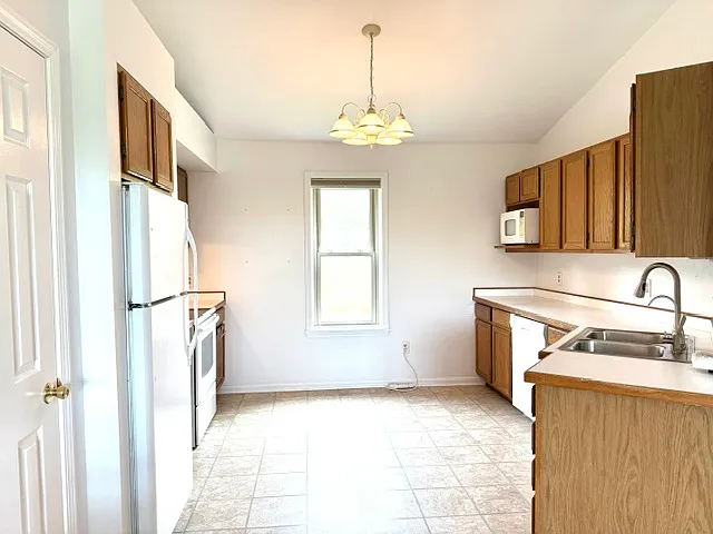 154 Westview Ln #1 — Photo 7