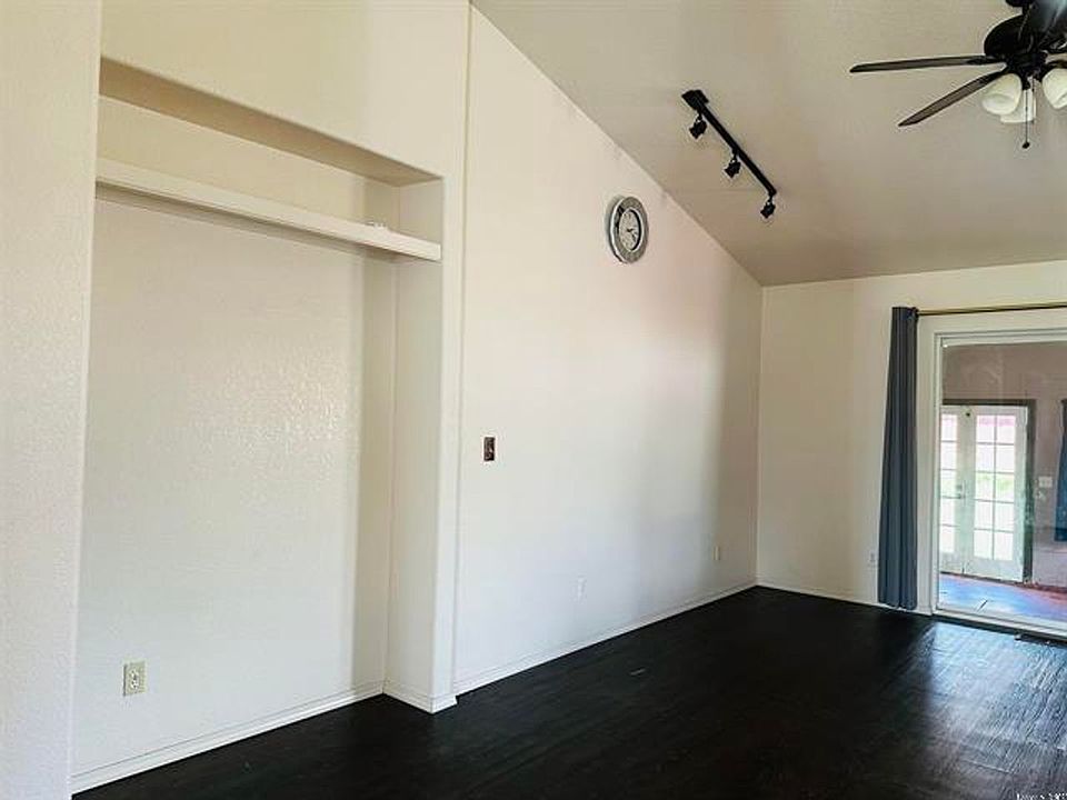 1st image of 755 Monte Vista Way