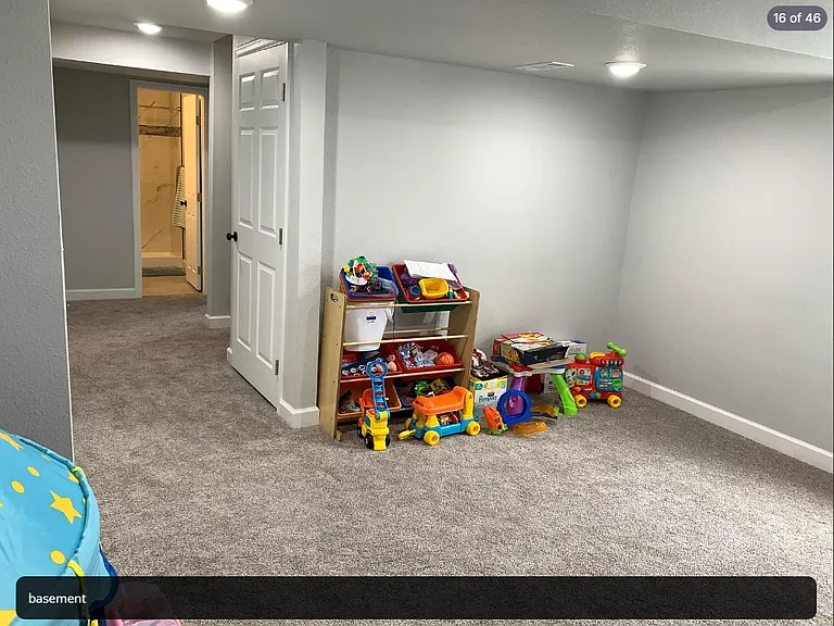 5631 S Biscay Ct — Photo 18