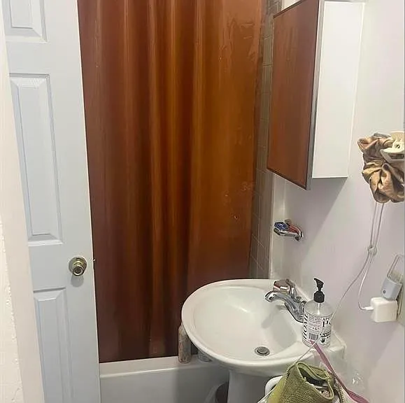 310 Monroe St #6 — Photo 11