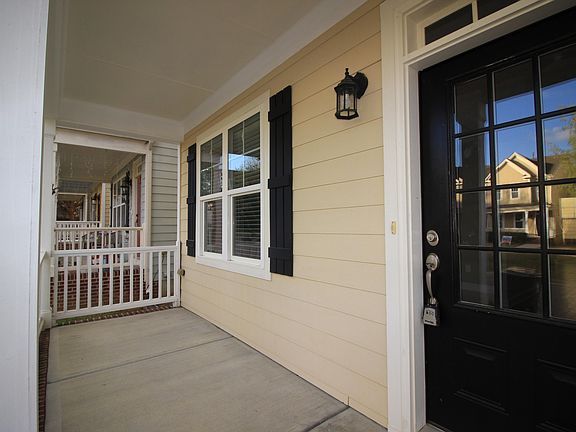 2nd image of 106 Windy Creek Ln