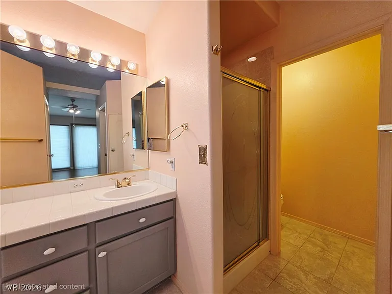 8213 Arch Bay Ln — Photo 24