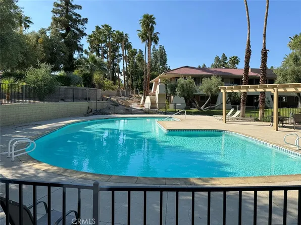 2825 N Los Felices Rd Unit 212, Palm Springs, CA 92262
