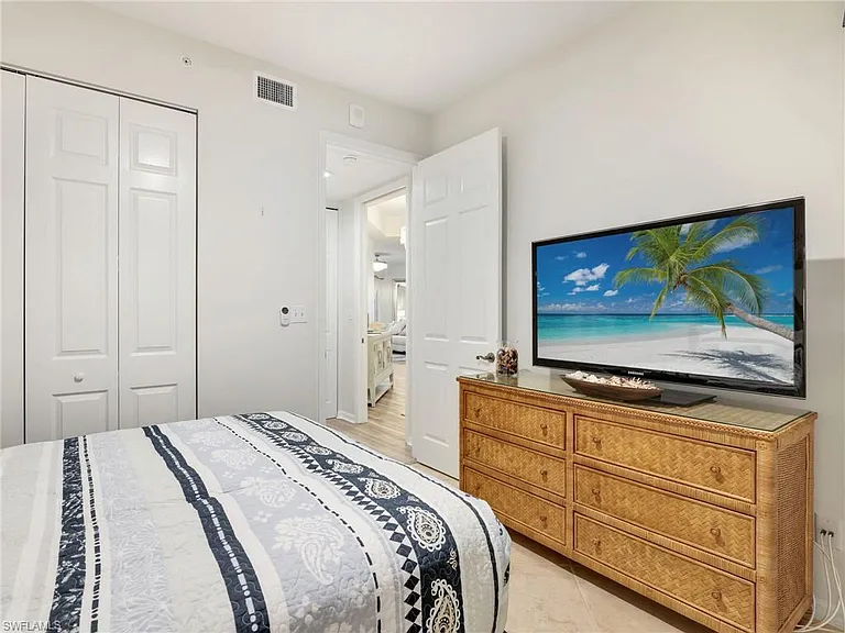 400 Flagship Dr #302 — Photo 25