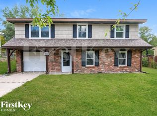 5548 NE 58th St, Kansas City, MO 64119