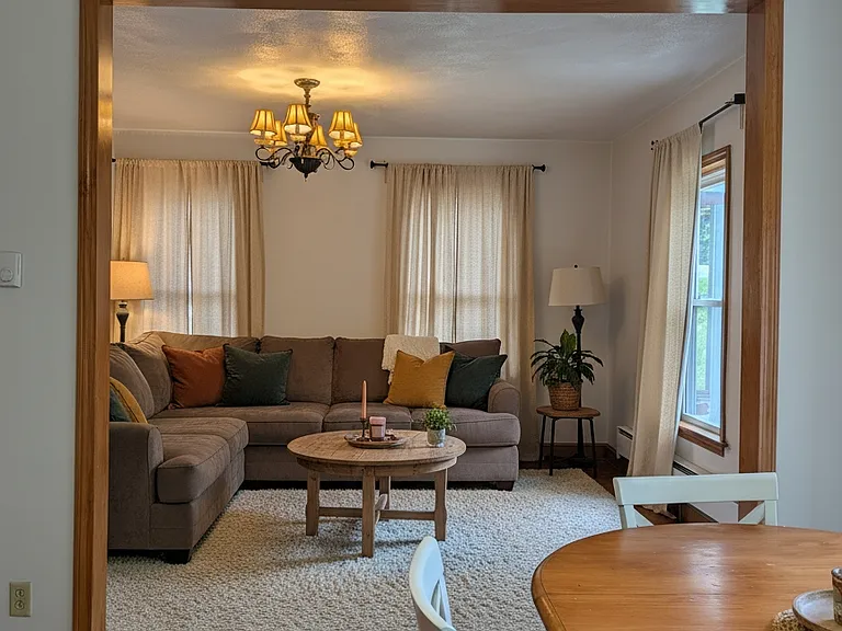 1291 Main St #1 — Photo 4