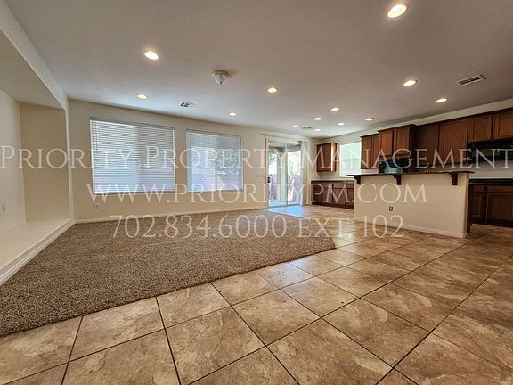 5th image of 10224 Borah Peak Ave