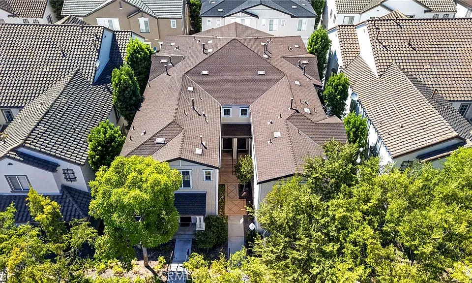 1264 McFadden Dr