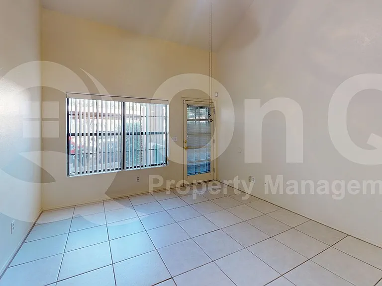 5434 N Via Del Arbolito — Photo 15