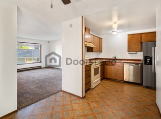 15824 9th Ave SW, Seattle, WA 98166