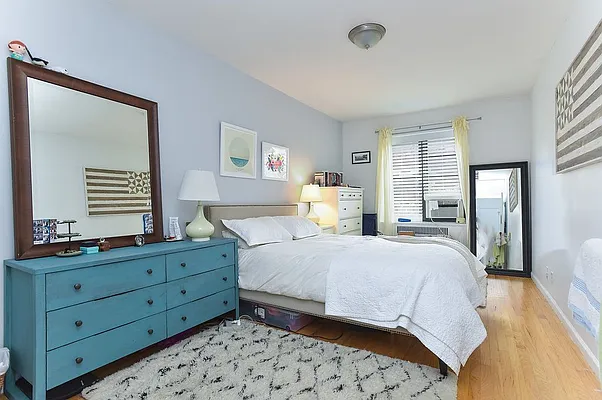 Rented by Emor Management Inc. | media 24