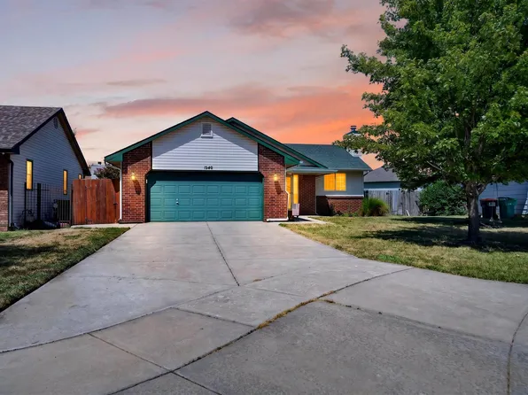 1240 S Todd Ct, Wichita, KS 67207