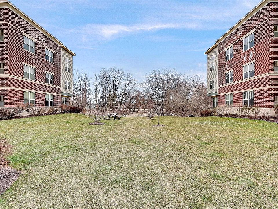 1st image of 5192 Sassafras Dr #213