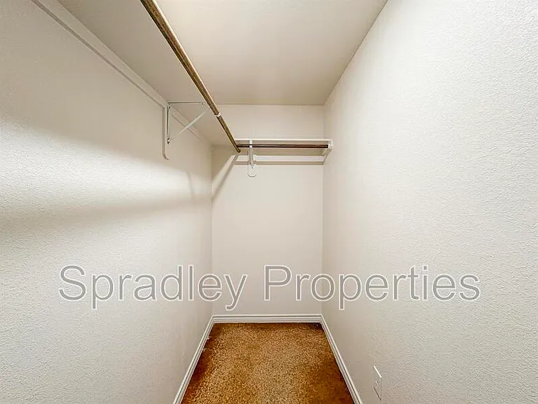 1013A Kerr Ct — Photo 12