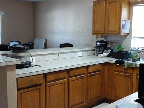 5th image of 4505 N 39th St