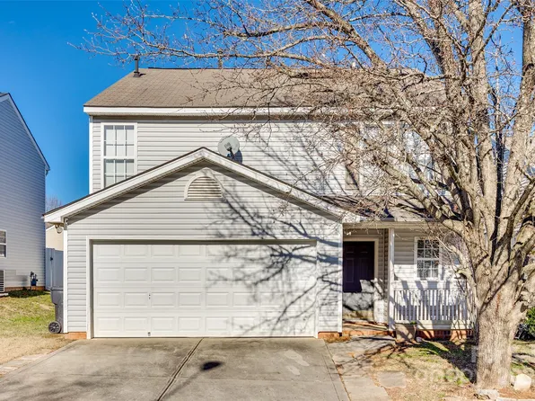 1309 Winding Branch Ct, Charlotte, NC 28216