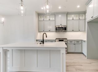 736 Harbor Town Dr, Edmond, OK 73034