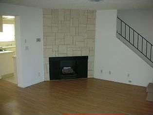 3rd image of 18550 Hatteras St Unit 5