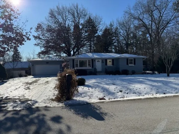 10297 W Paddock Ave, Beach Park, IL 60087